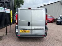 VAUXHALL VIVARO