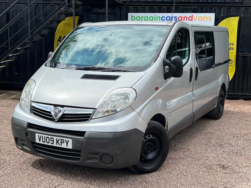 VAUXHALL VIVARO
