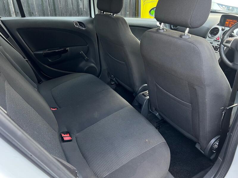 VAUXHALL CORSA