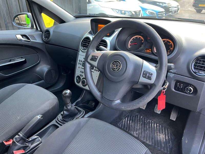 VAUXHALL CORSA