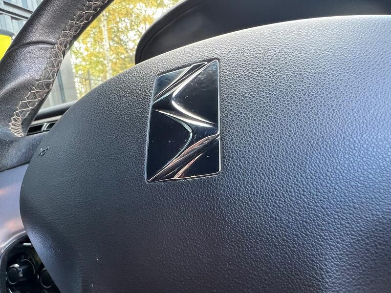 DS AUTOMOBILES DS 3