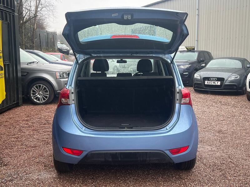 HYUNDAI IX20