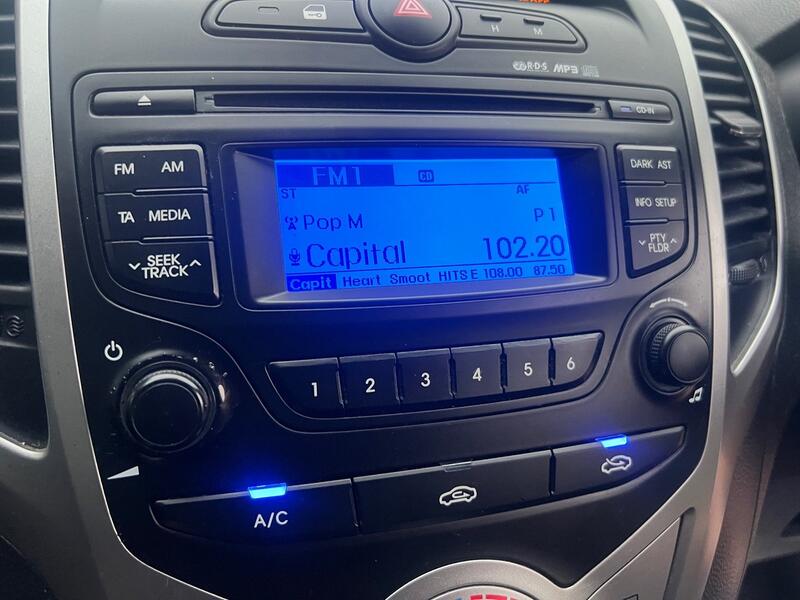 HYUNDAI IX20