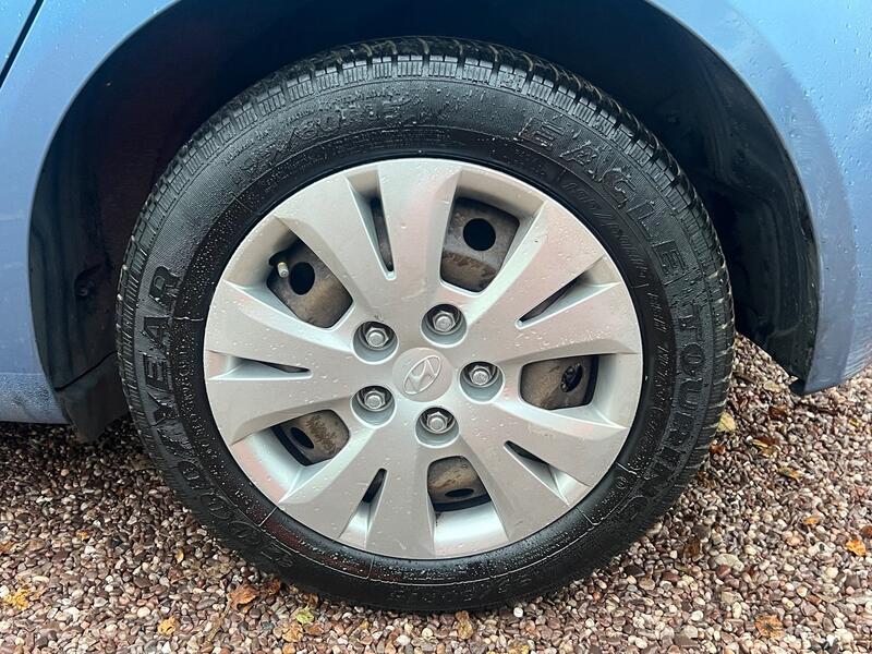 HYUNDAI IX20