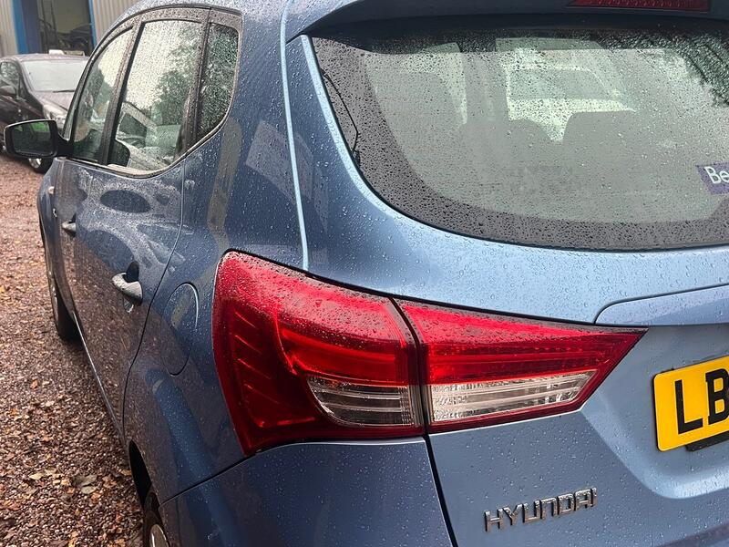 HYUNDAI IX20
