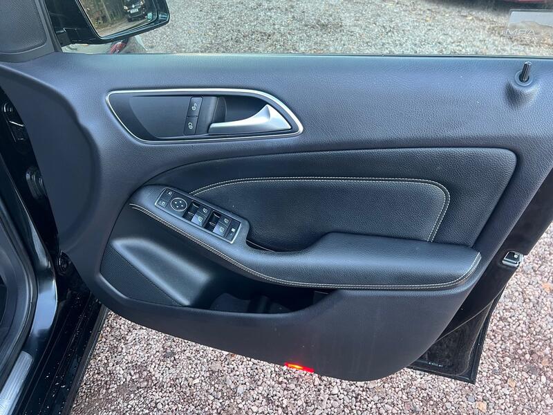 MERCEDES-BENZ B CLASS