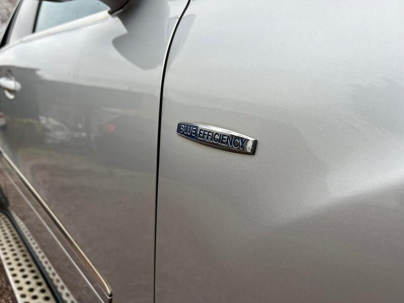 MERCEDES-BENZ M CLASS