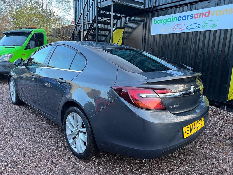 VAUXHALL INSIGNIA