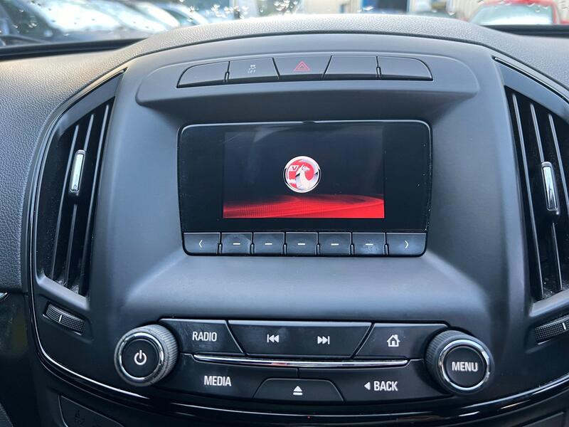 VAUXHALL INSIGNIA