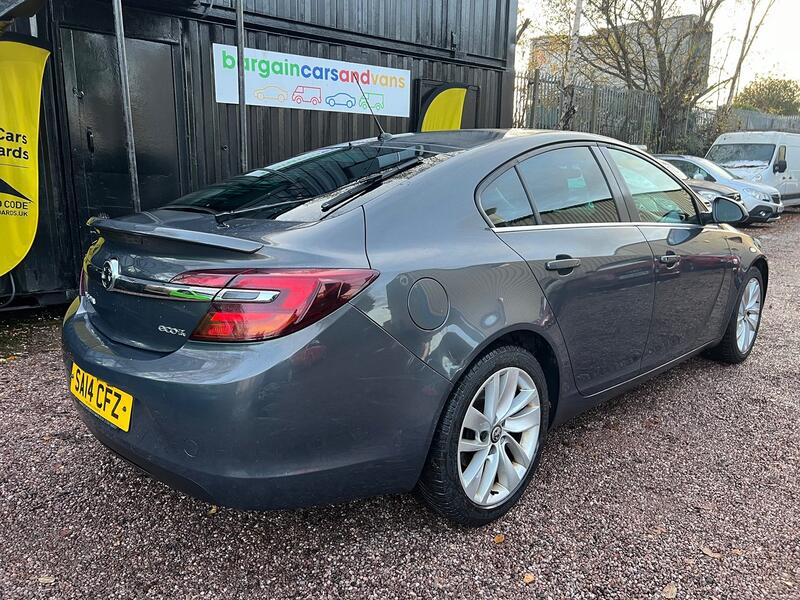 VAUXHALL INSIGNIA