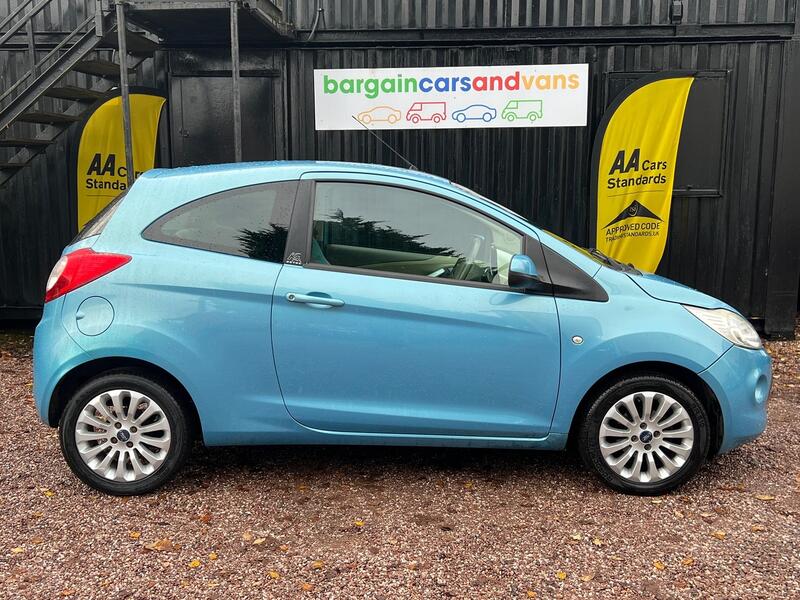 FORD KA