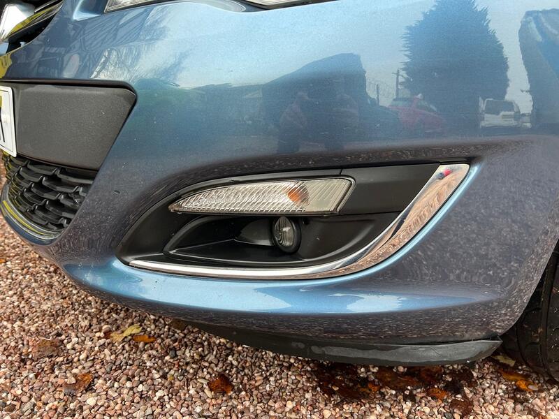 VAUXHALL ASTRA