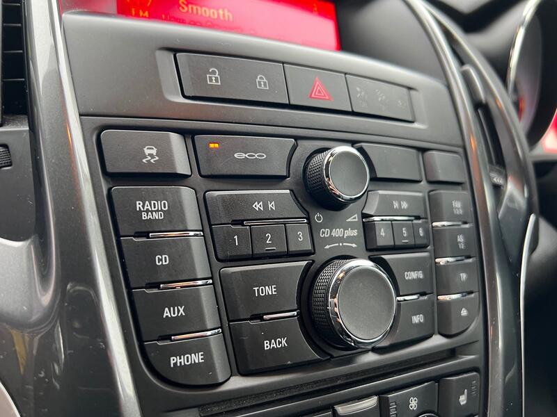 VAUXHALL ASTRA