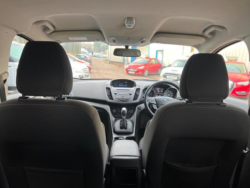 FORD KUGA
