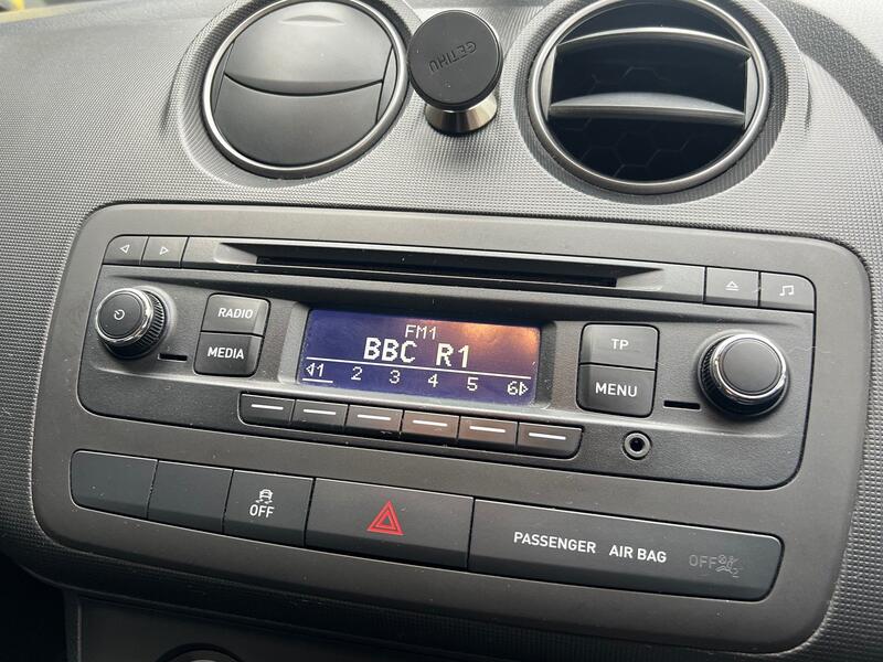 SEAT IBIZA