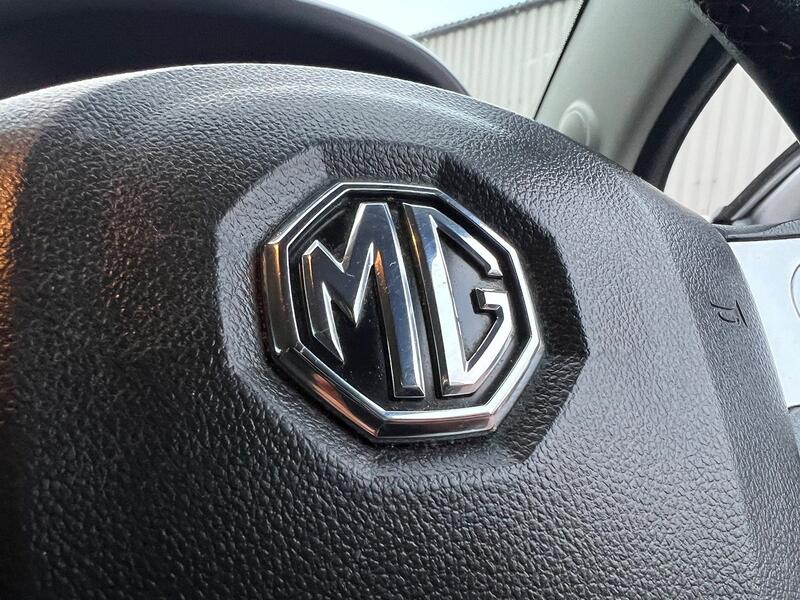 MG MG3