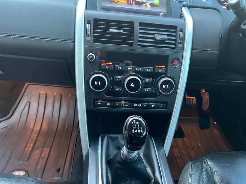 LAND ROVER DISCOVERY SPORT