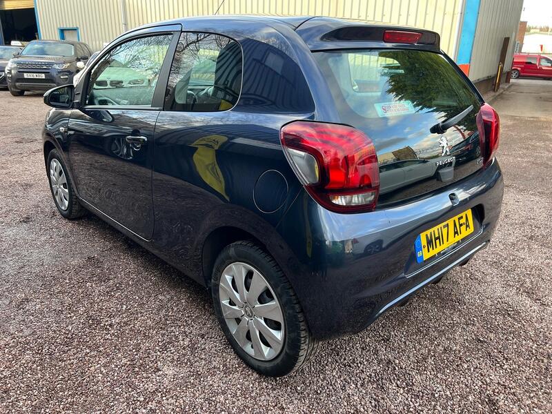 PEUGEOT 108