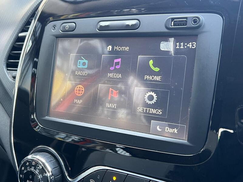 RENAULT CAPTUR