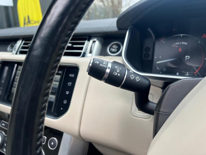 LAND ROVER RANGE ROVER