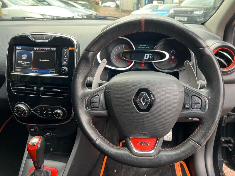 RENAULT CLIO