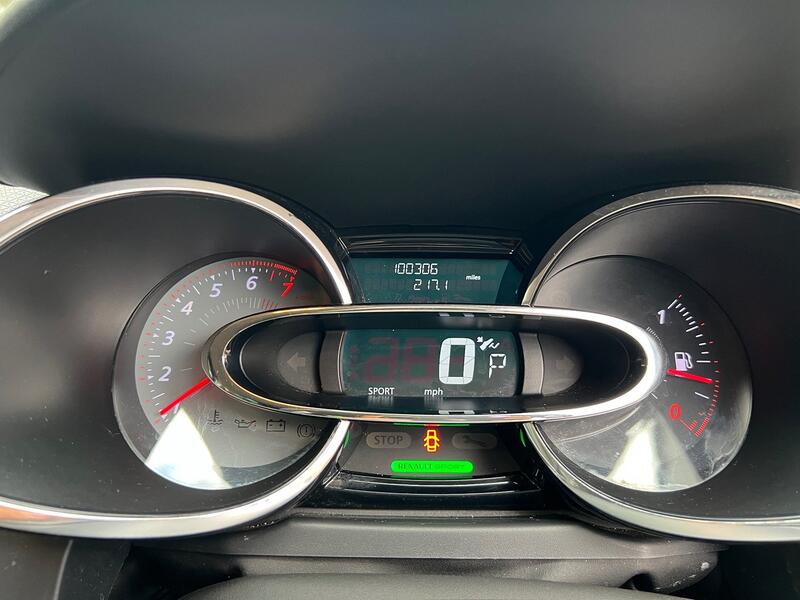 RENAULT CLIO