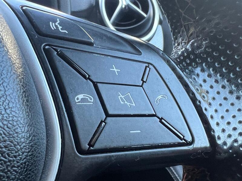MERCEDES-BENZ B CLASS