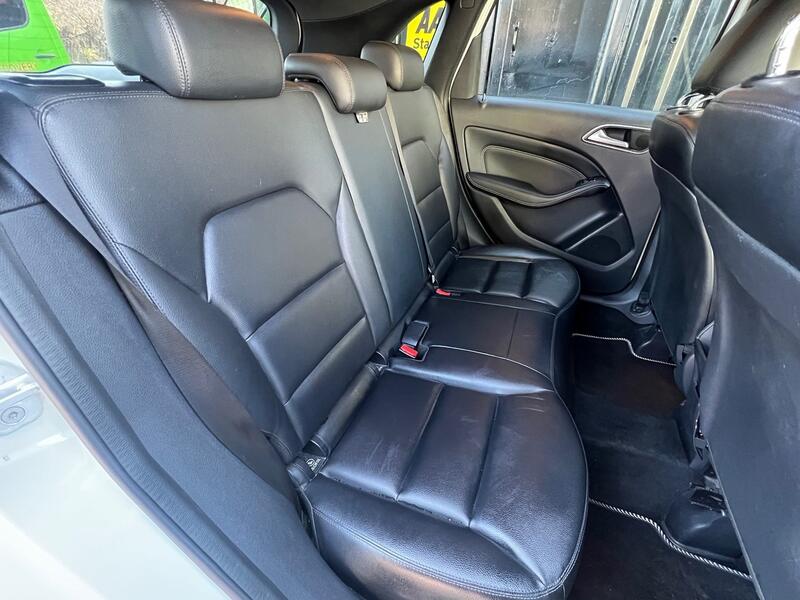 MERCEDES-BENZ B CLASS