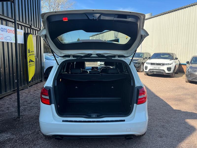 MERCEDES-BENZ B CLASS