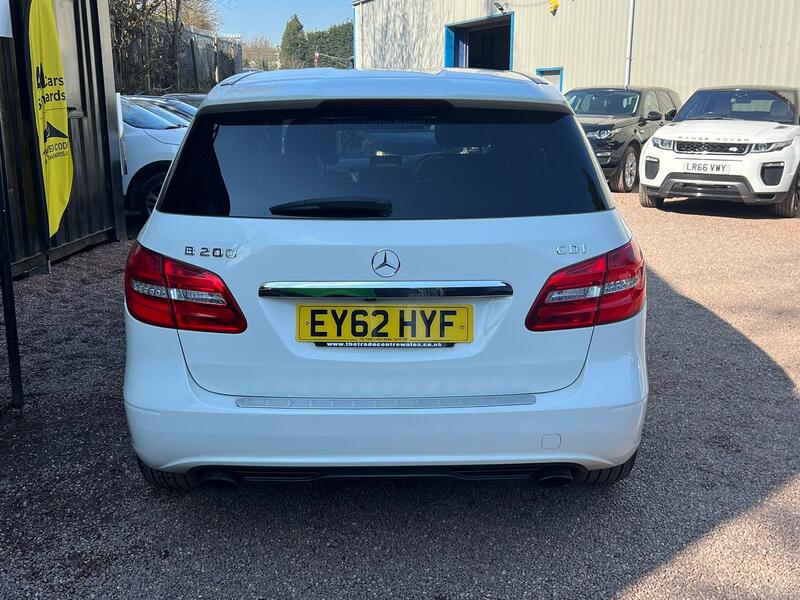 MERCEDES-BENZ B CLASS