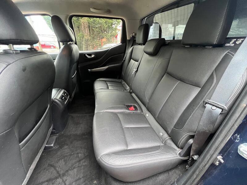 NISSAN NAVARA