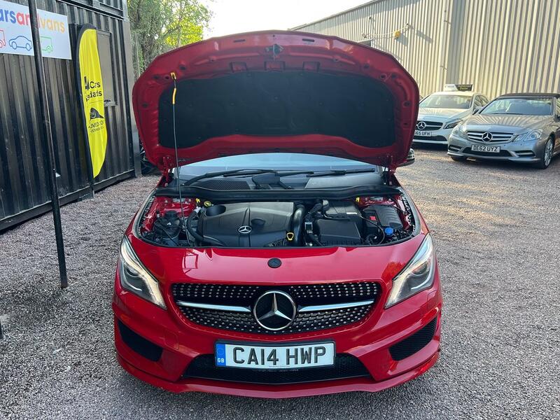 MERCEDES-BENZ CLA