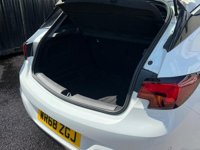 VAUXHALL ASTRA