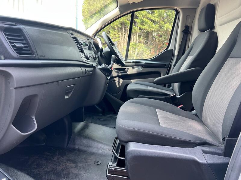 FORD TRANSIT CUSTOM