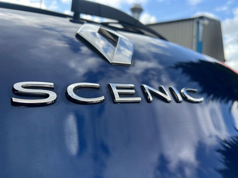 RENAULT GRAND SCENIC