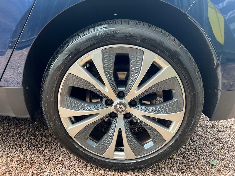 RENAULT GRAND SCENIC