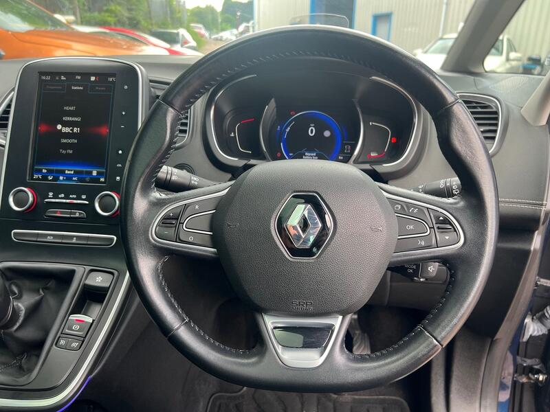 RENAULT GRAND SCENIC